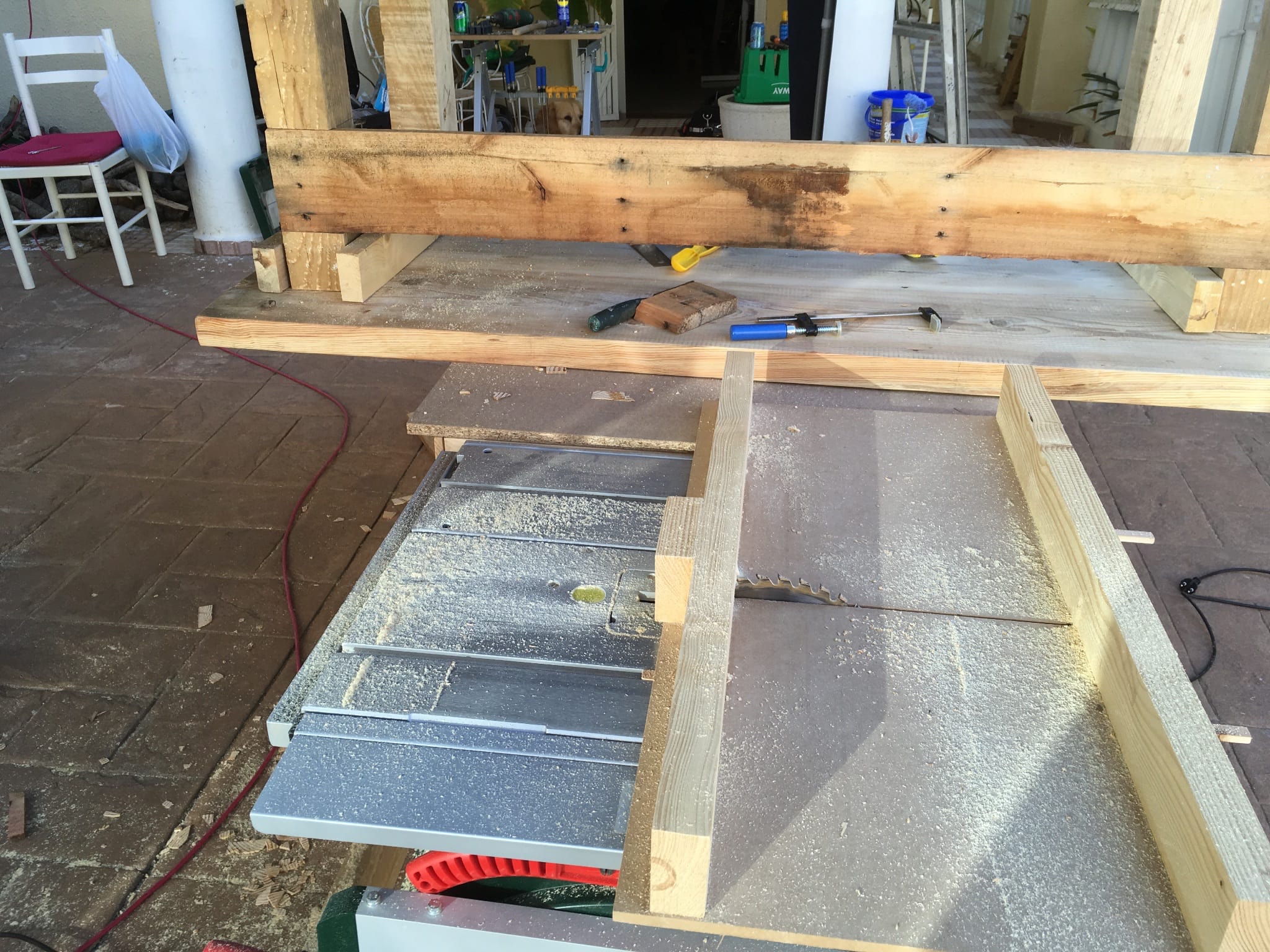 The cross cutting sled